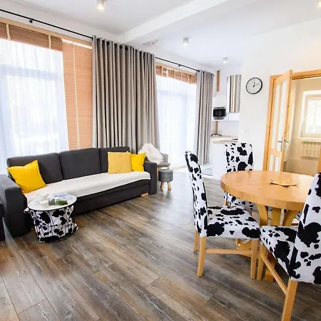 Apartamenty Siuster: Mountain View Suites with Convenient Thermal Spa Access Bukowina Tatrzanska Exterior photo