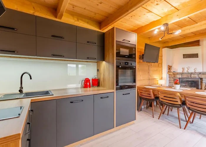 Apartamenty Siuster - Ania Z Pieknym Widokiem Na Gory I Malgosia Na Parterze - Swietna Lokalizacja, Niedaleko Term Bukovina!