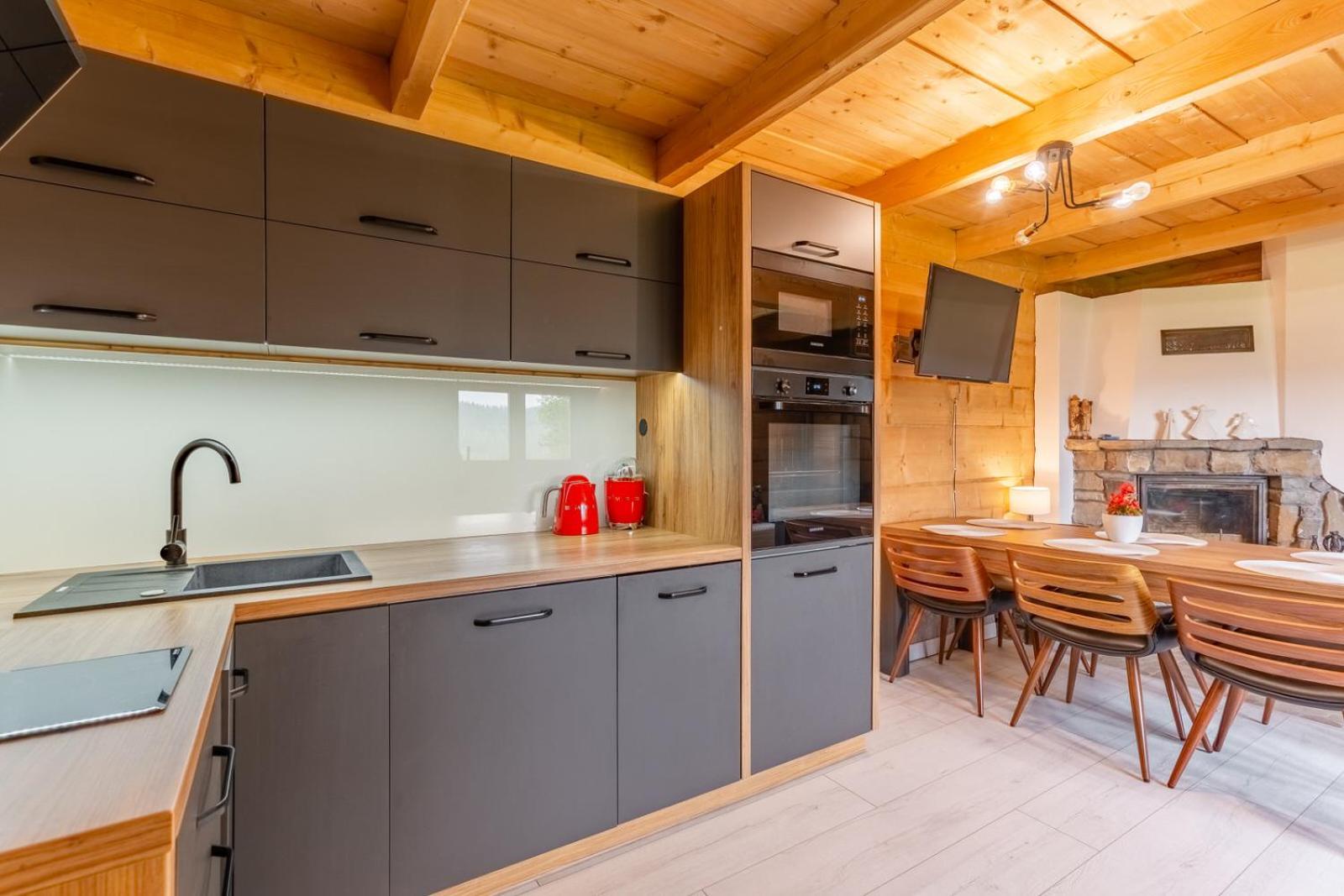 Apartment Siuster: Mountain View With Convenient Thermal Access Bukowina Tatrzanska