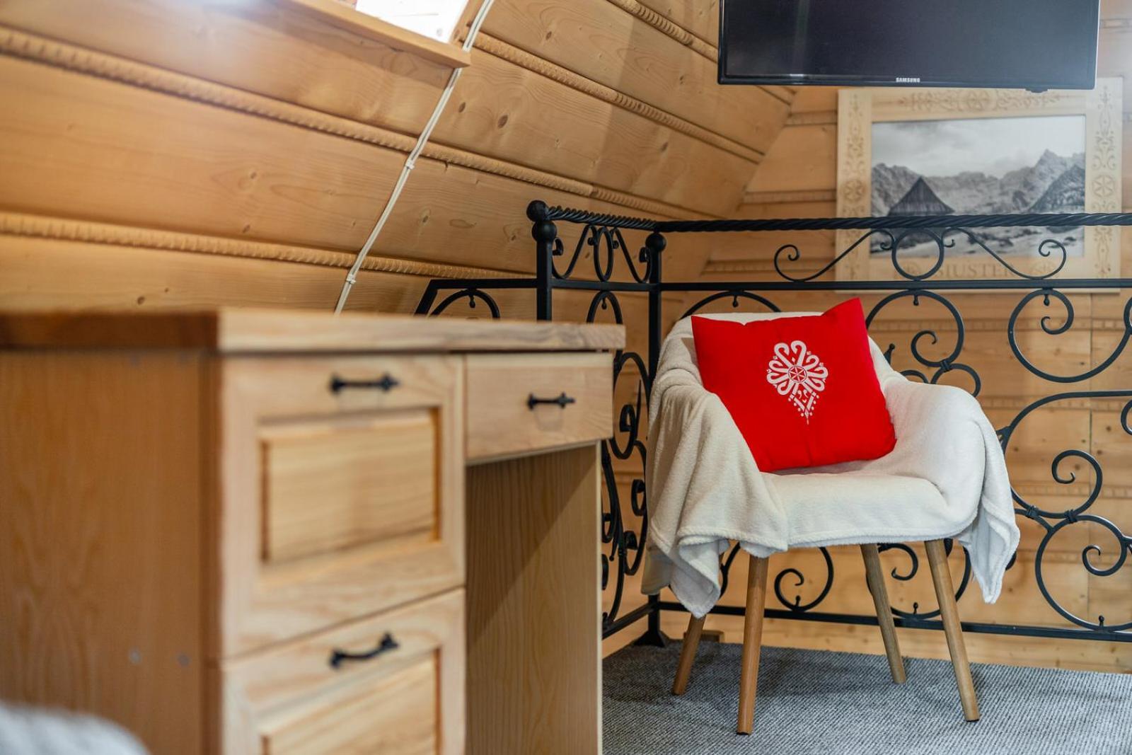 Siuster: Mountain View With Convenient Thermal Access * Bukowina Tatrzanska
